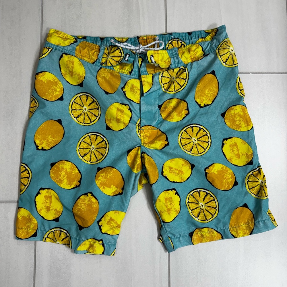 St. John’s Bay Lemon Print Swim Shorts, size Large, 9” inseam